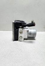 Load image into Gallery viewer, BMW 5 Series G30 G31 540i xDrive Abs Pump Module 6887497 OEM