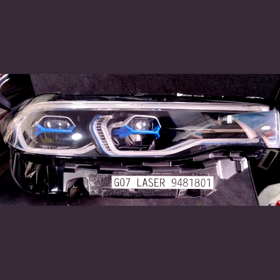 7494213   BMW X7 G07 2020 headlight headlamp