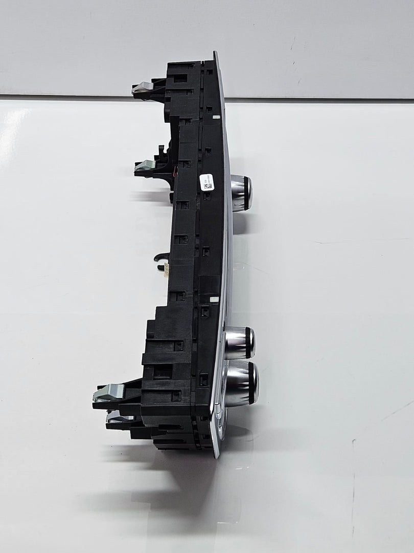 6822775-2016-2019 BMW G11 G12 740i 740Li A/C Climate Radio Control Panel OEM