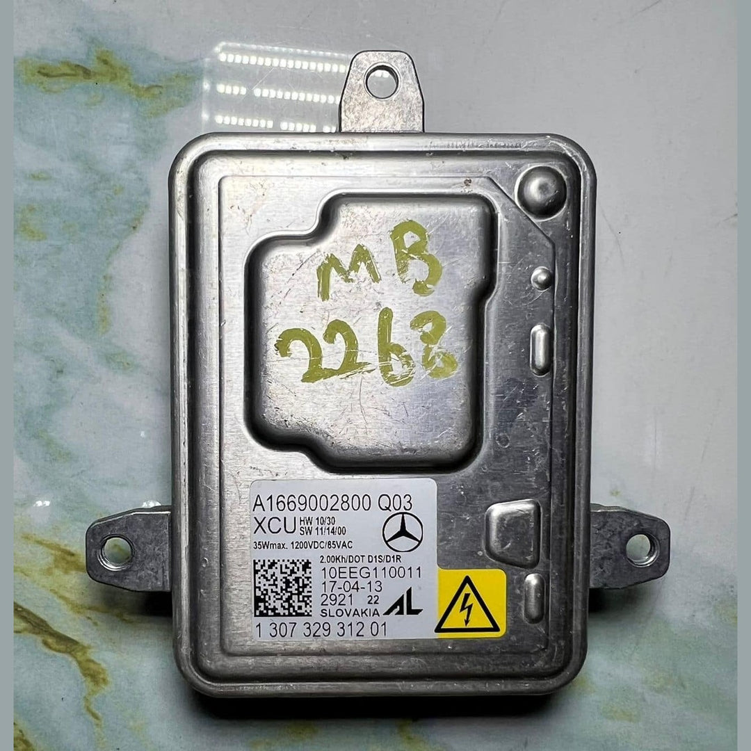 Mercedes Xenon HID Headlight Ballast Control Unit A1669002800 GLK SLK CLS GL