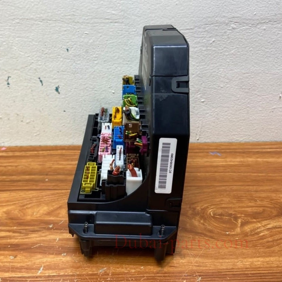 Mercedes-Benz Front SAM Fuse Relay Box A2129006924 E-Class W212 and W207
