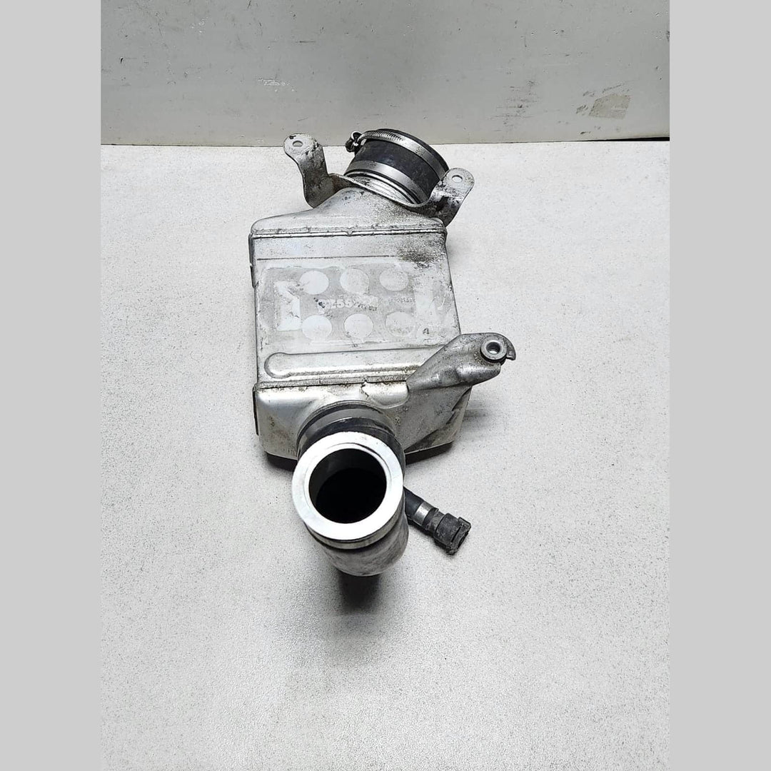 2008-2019 BMW X6 Intercooler 7575404 X6 E71 