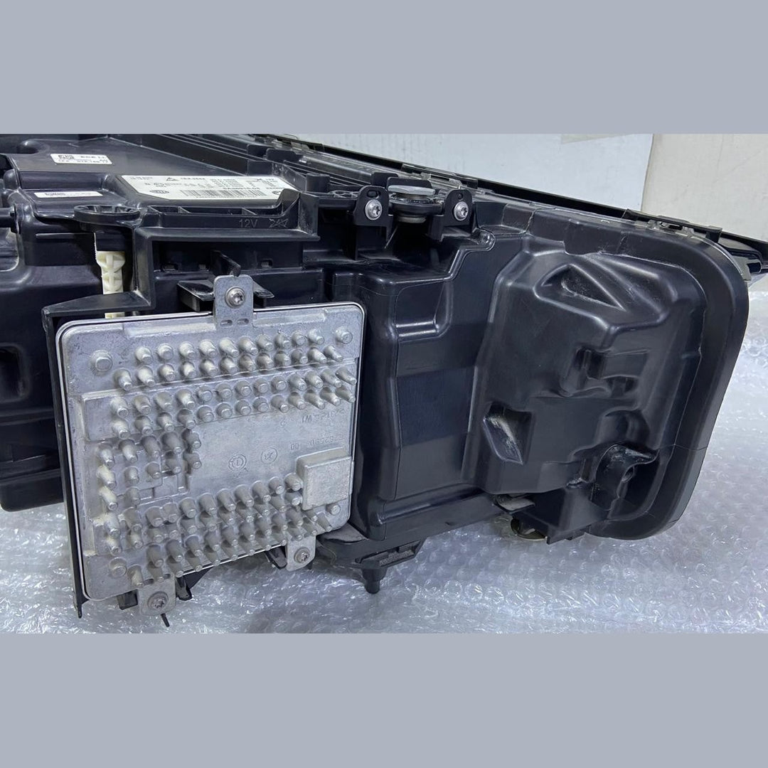 OEM BMW G30 G38 Head Light Assembly LED Left Side ECE 5A38915 Lightly Used Item