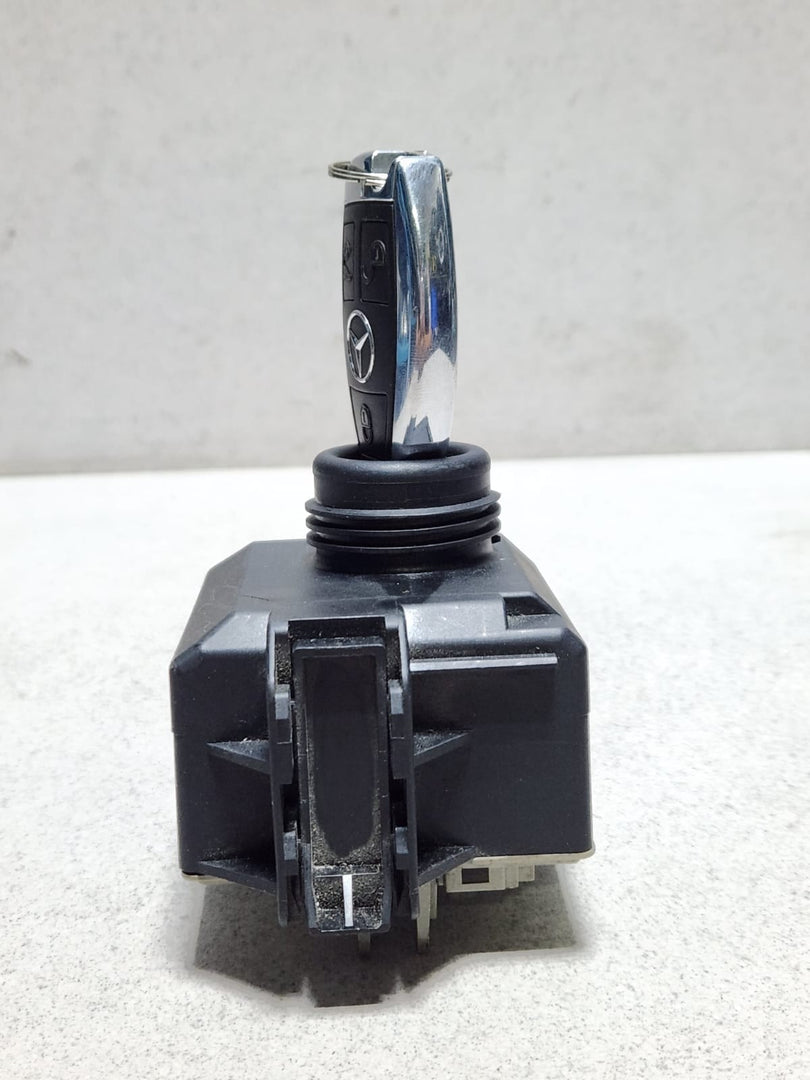 Mercedes Ignition Switch Lock Control Unit Module A2125450108
