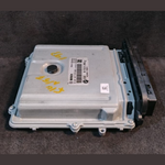 Load image into Gallery viewer, BMW 5 SERIES F10 F11 2.0 DIESEL ENGINE CONTROL MODULE UNIT ECU  ONLY 8513242