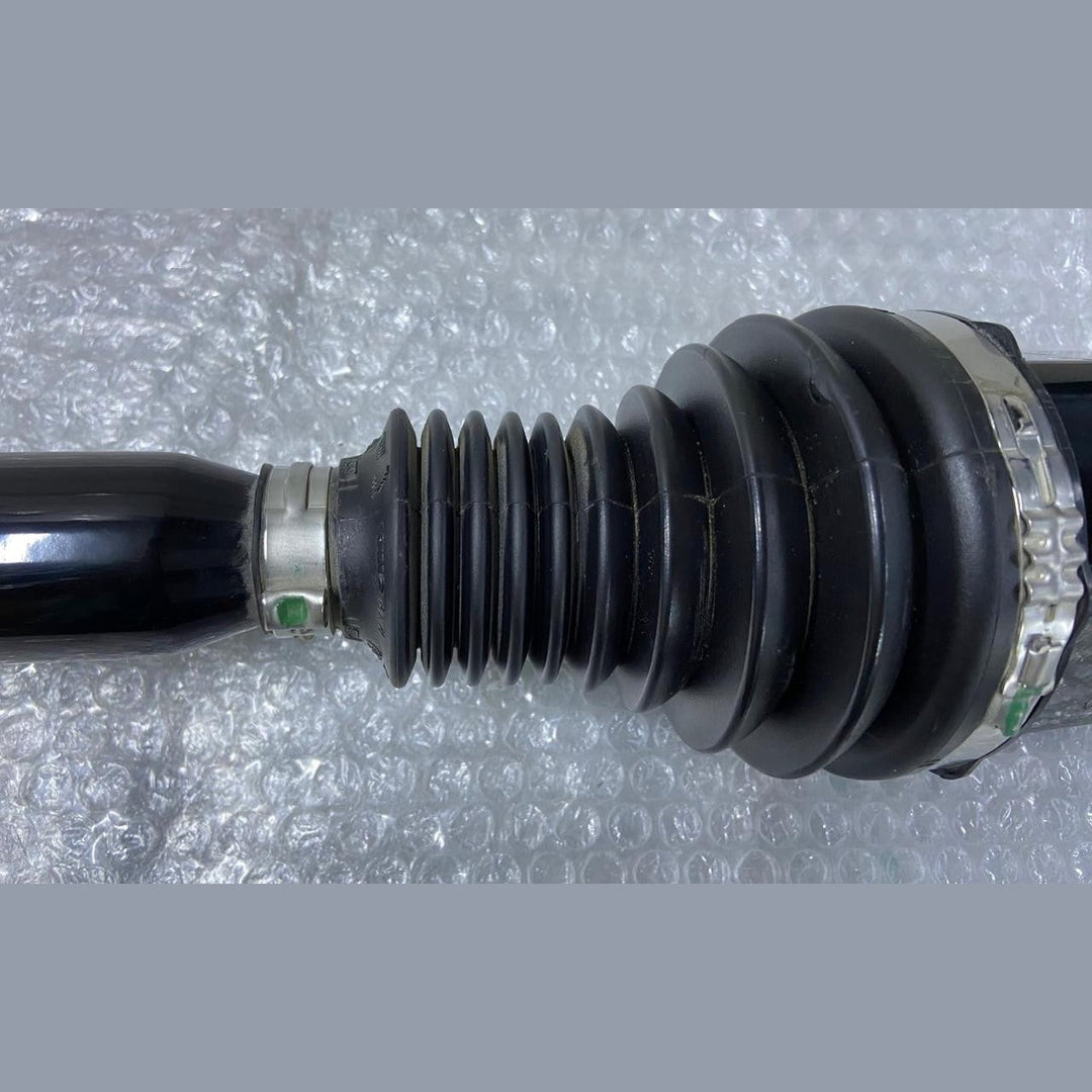 Output shaft right front 7' G70, i7 xDrive60, Sedan, XE2,  Left Side 5A61A37 USA