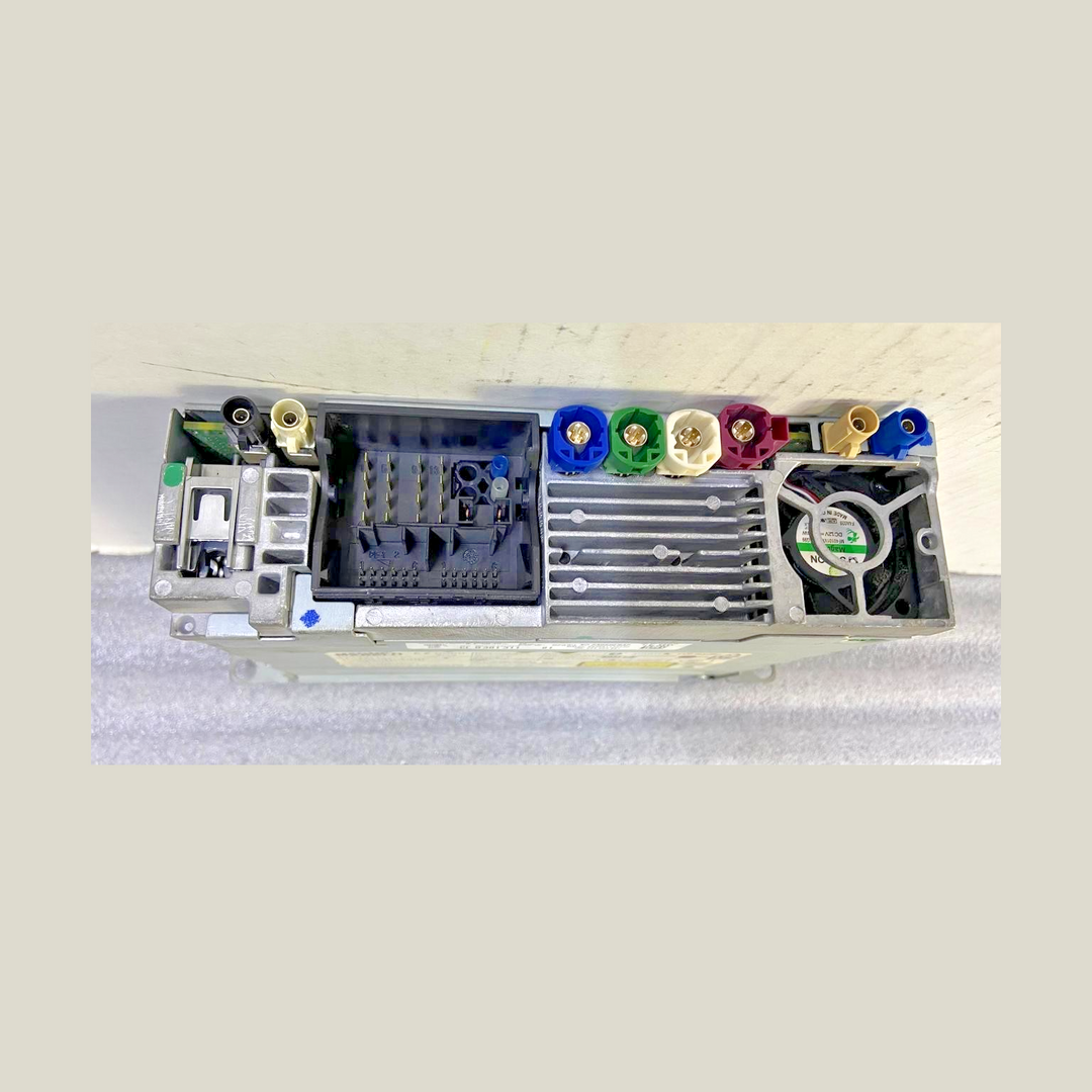 OEM BMW F22 F30 F45 F48 F10 F20 GPS RADIO HU HEAD UNIT BASIC NAVIGATION 9381311