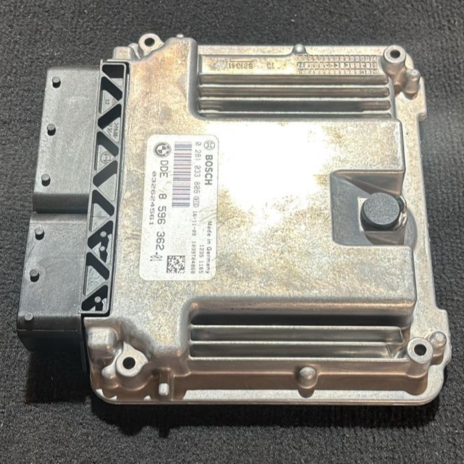 BMW 218d F45 2016 B47 ENGINE CONTROL UNIT ECU MODULE DDE - 8596362