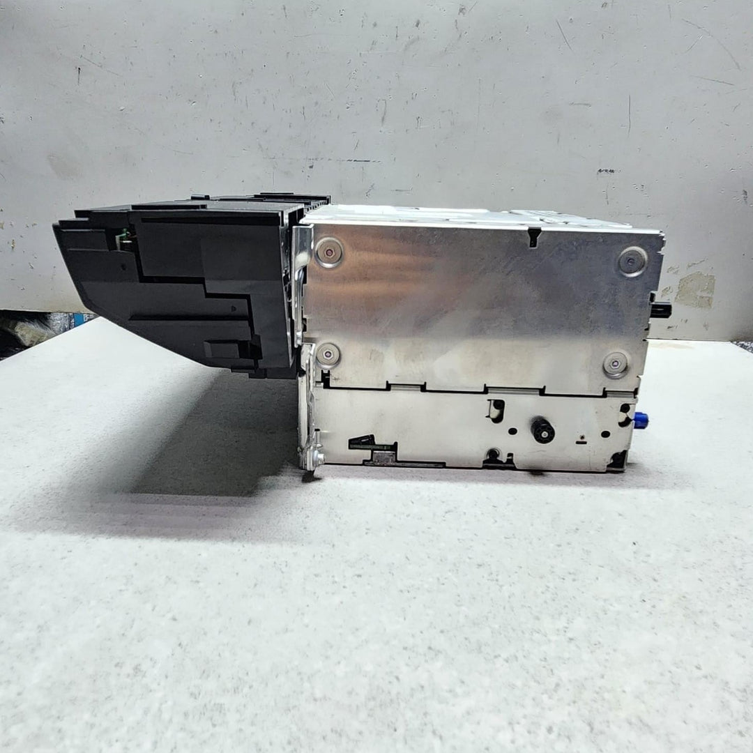2006-2013 BMW X5 Navigation Radio Head Unit 9191568 X5 E70 and X6