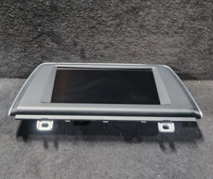 BMW X1 F48 INFORMATION GPS DASH DISPLAY 6.5 SCREEN OEM-  9322123