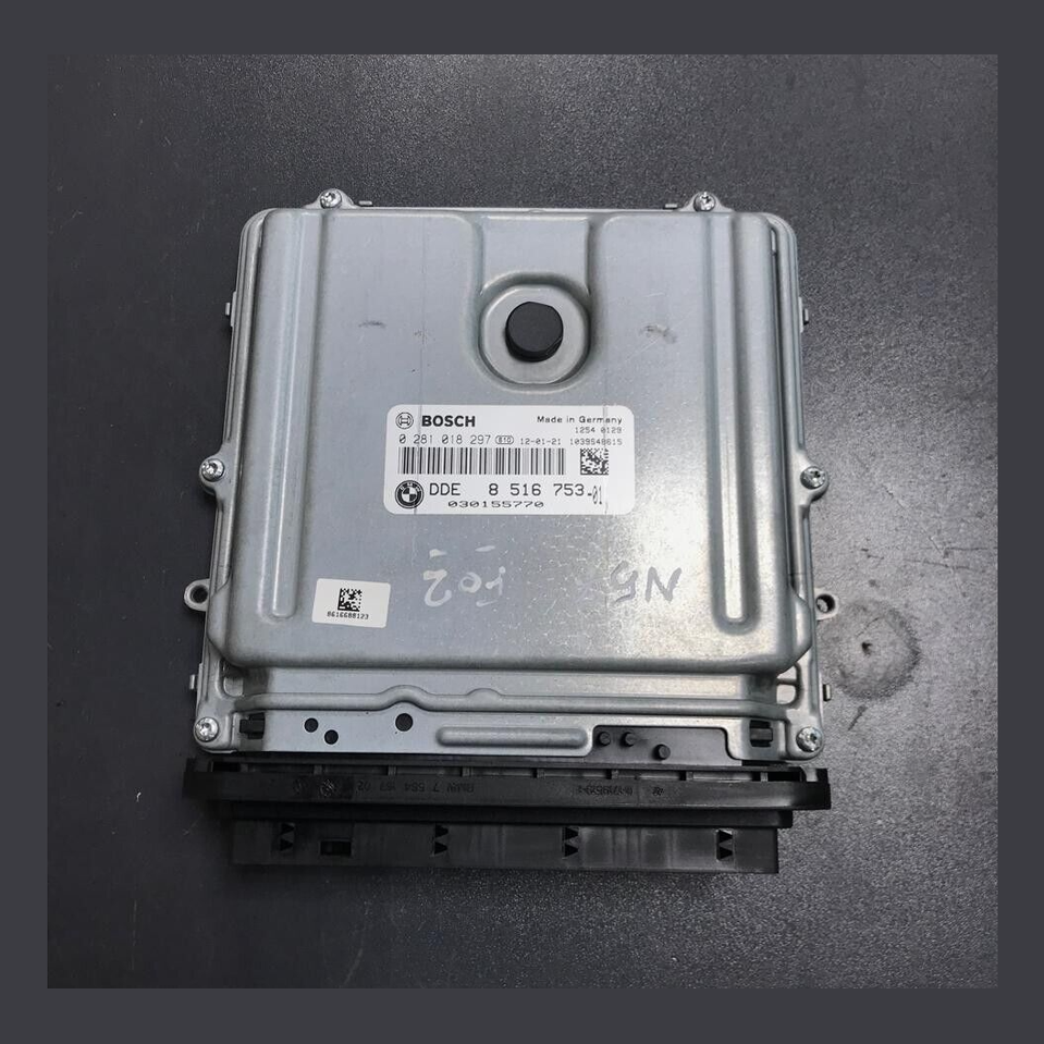 BMW 5, 7 SERIES F07 , F02 N57 ENGINE CONTROL UNIT ECU ECM DDE 8516753