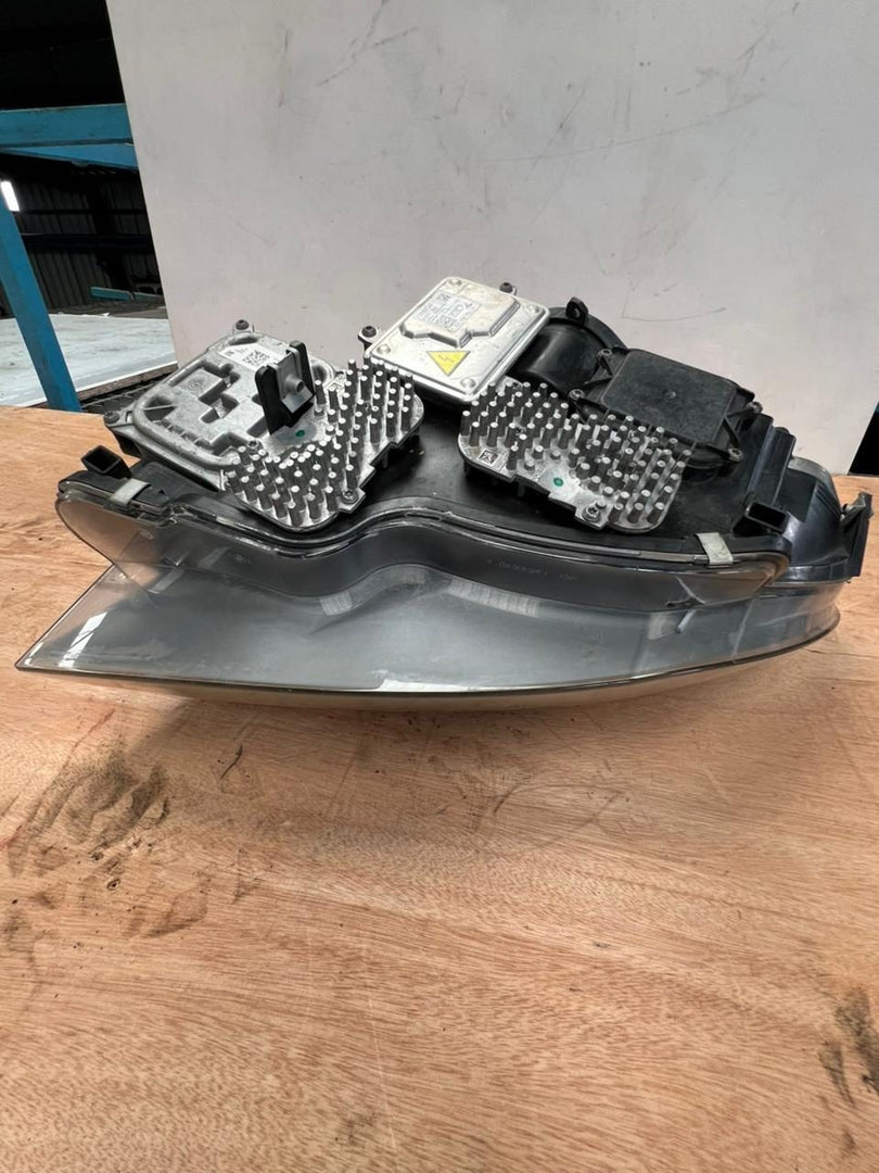 BMW 3 Series E92 E93 320I 330I 335I LCI RIGHT Bi-Xenon Headlight 7239934 - 07