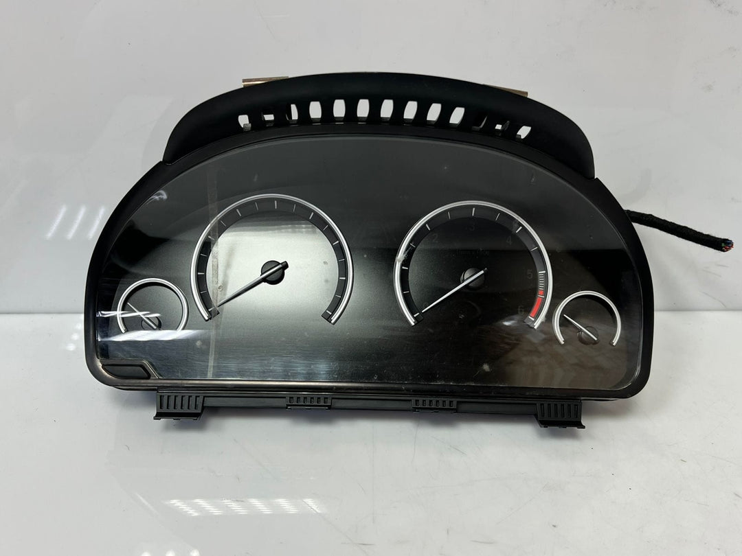 BMW 5 Series F10 F11 and X6 F15 F16 SPEEDOMETER Instrument Cluster 9363248 OEM