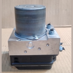 Load image into Gallery viewer, BMW HYDRAULIC ANTI BREACK SYSTEM  PUMP CONTROL MODULE FITS X1 E84 -  6860216
