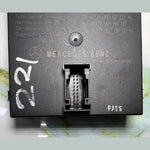 Load image into Gallery viewer, 2007-2013 Mercedes-Benz W221 S-Class Gateway Control Module A221 9006702 OEM
