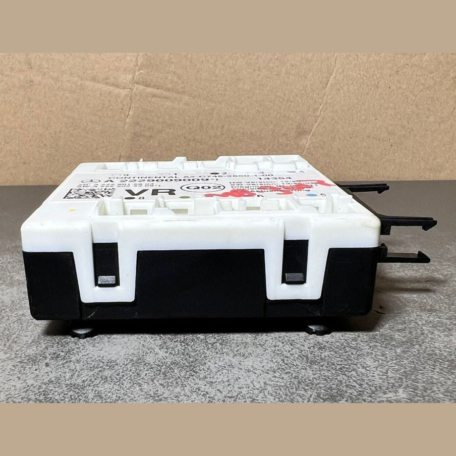 Mercedes-Benz W222 S-Class Front Left Side Door Control Module A222 9009009 OEM