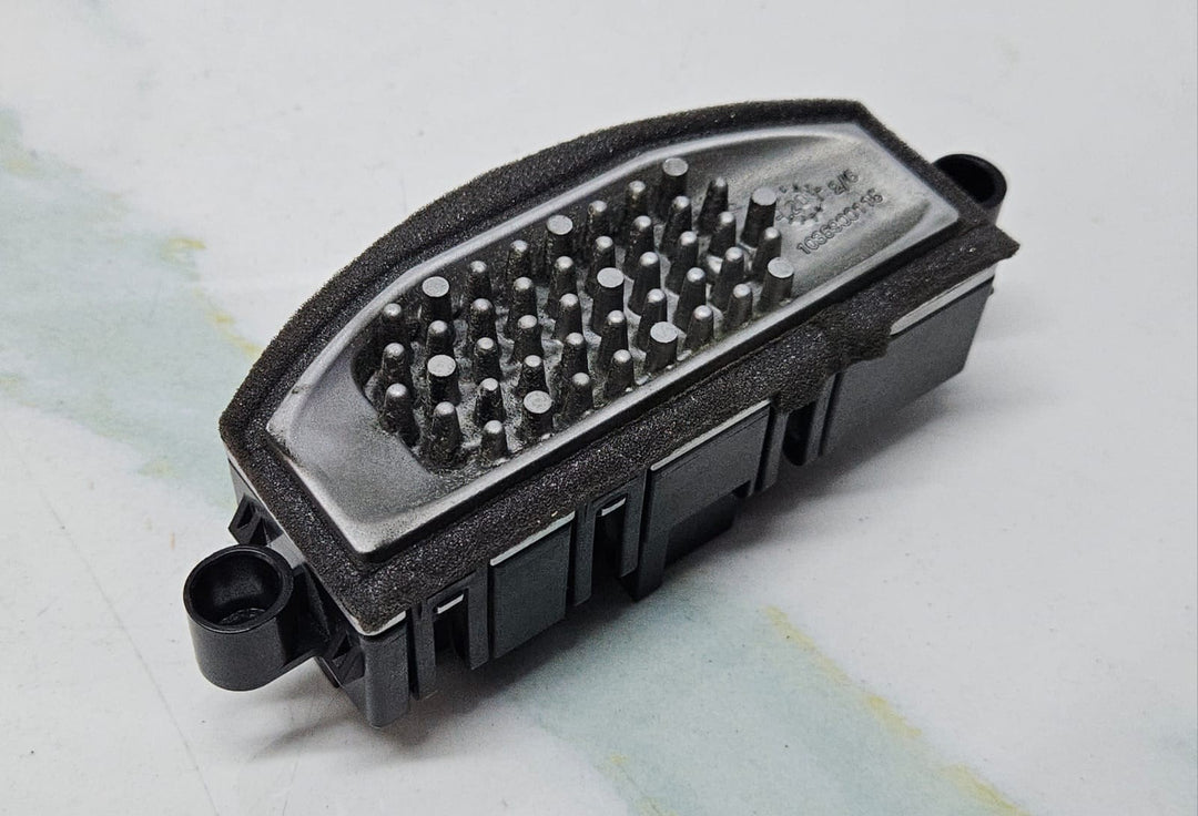 2015-2023 BMW F45, F46, F48 Heater Blower Motor Resistor 7952061 OEM