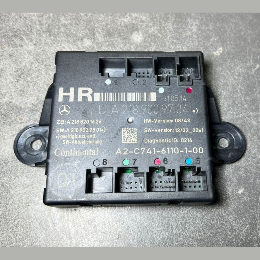 Mercedes-Benz W212 W218 Rear Right Side Door Control Module A218 9009704 OEM