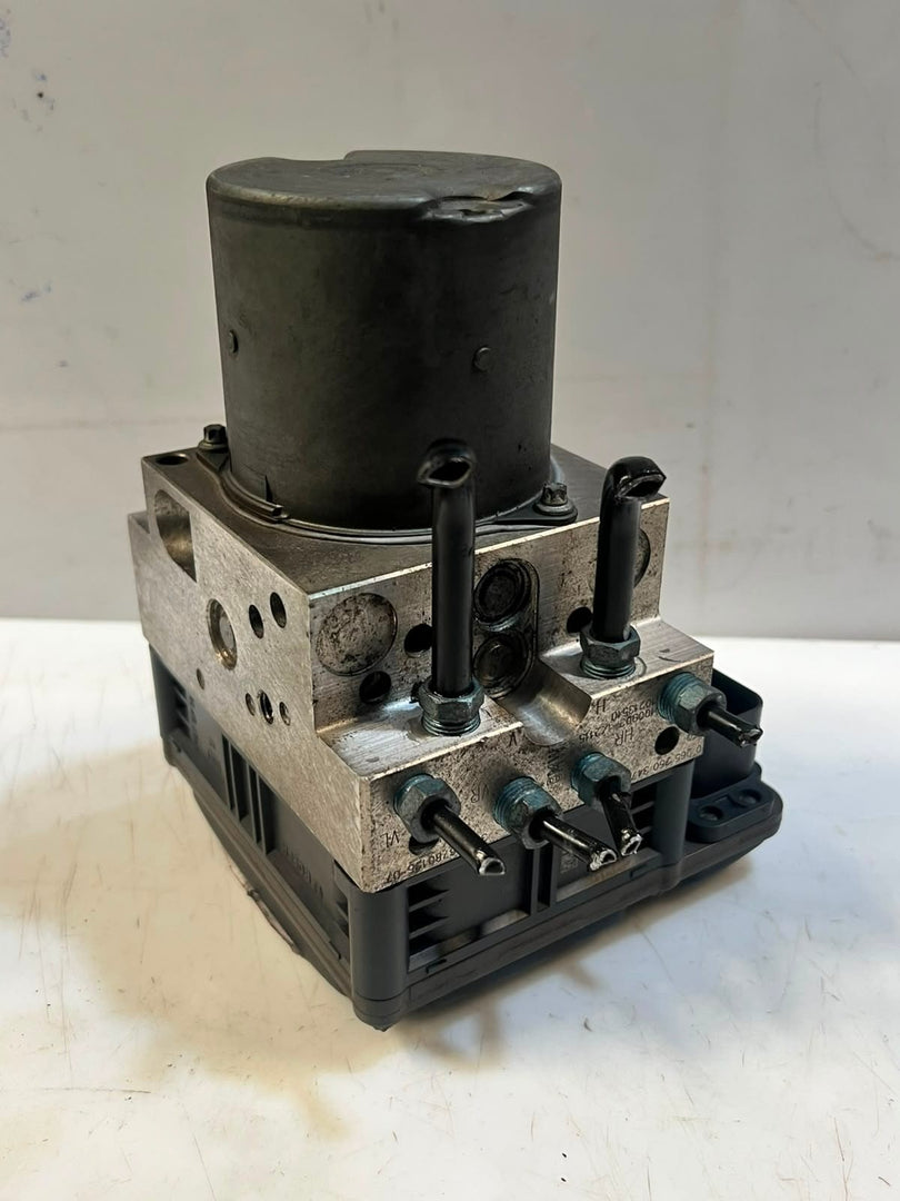 2007-2013 BMW X5 E70 and X6 E71 ABS/DSC Hydraulic Pump Module 6798286 OEM