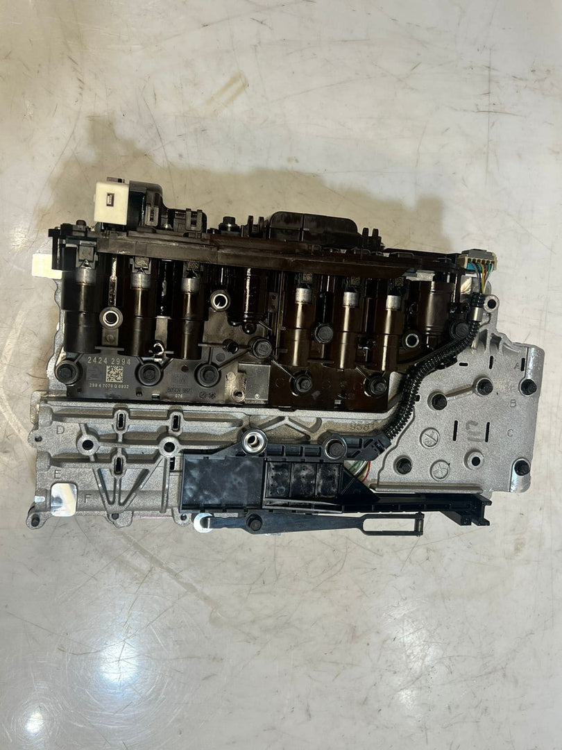 2004-10 BMW 325i E81 E90 E91 E84 E83 Automatic Transmission Valve Body 24242994