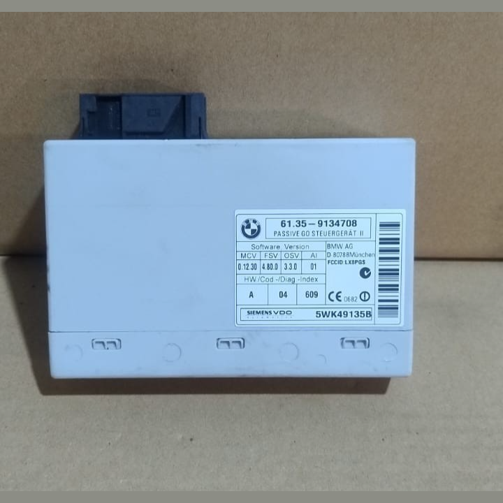 BMW E82 E88 E90 E91 E92 KEYLESS ENTRY COMFORT ACCESS MODULE P/N 9134708