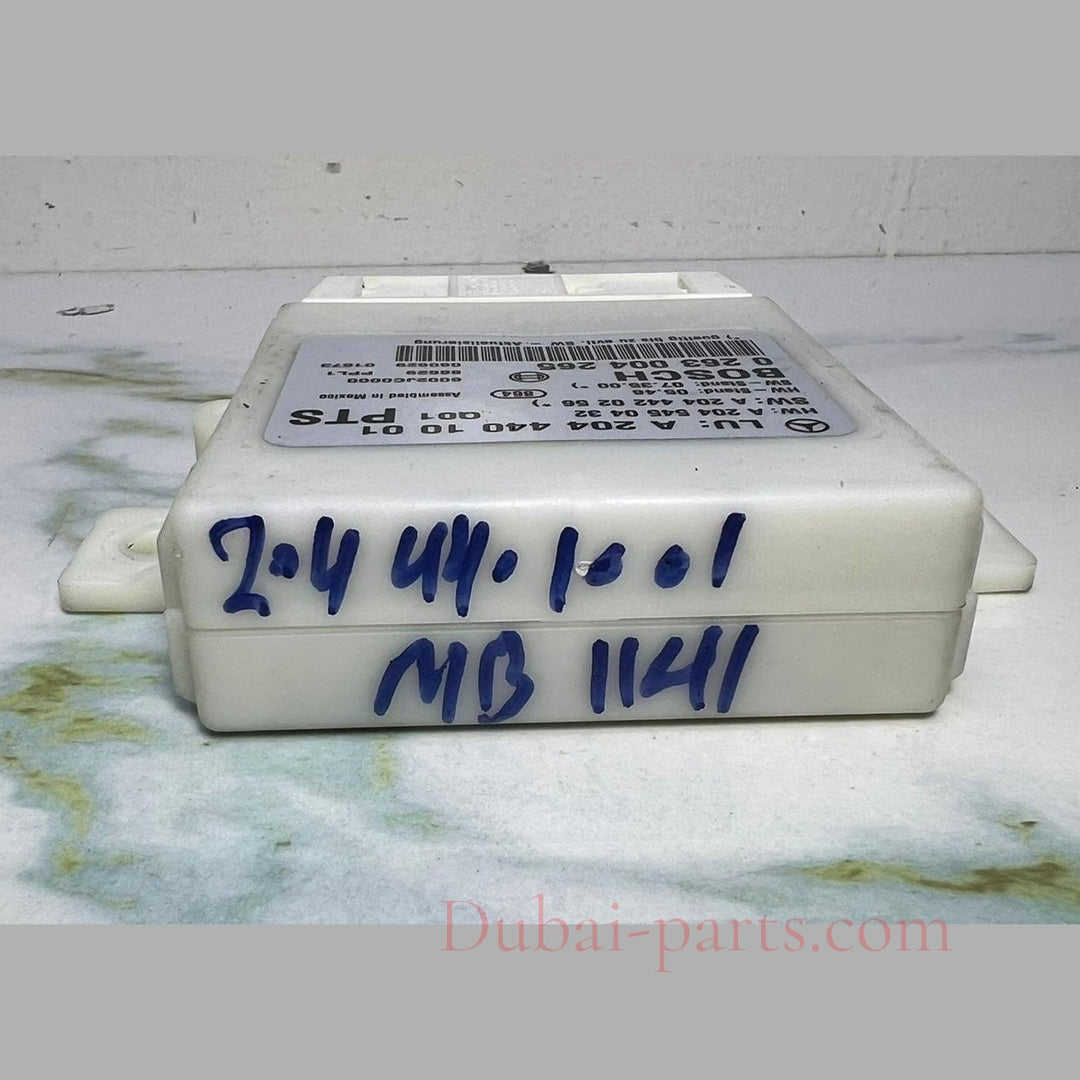 Mercedes Parking Sensor Control Module A2044401001 C-Class W204