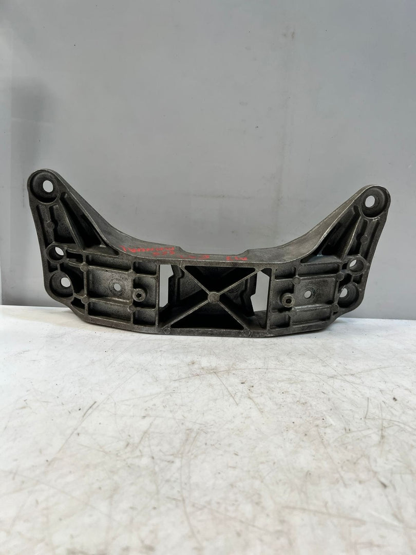 2008-13 BMW M3 E90 E92 E93 4.0L S65 MANUAL Transmission Crossmember 2283099 OEM