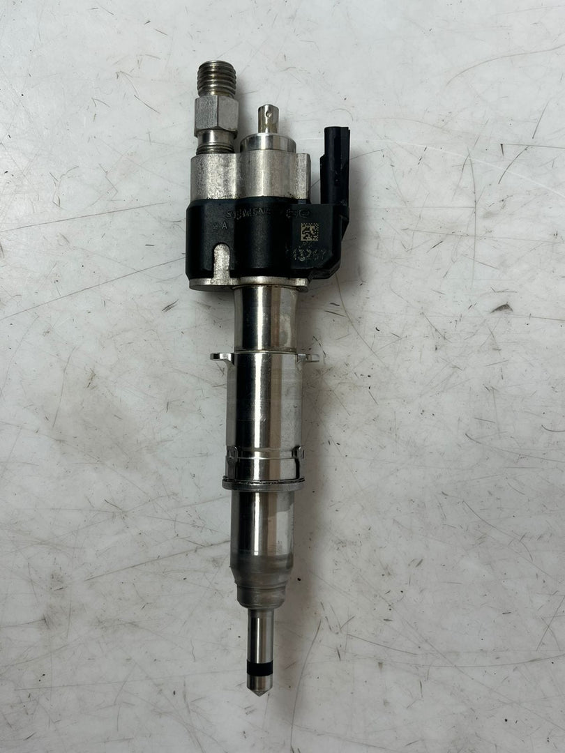 BMW 3, 5, 6, and 7-Series Direct Fuel Injector 7565138 - 02 OEM