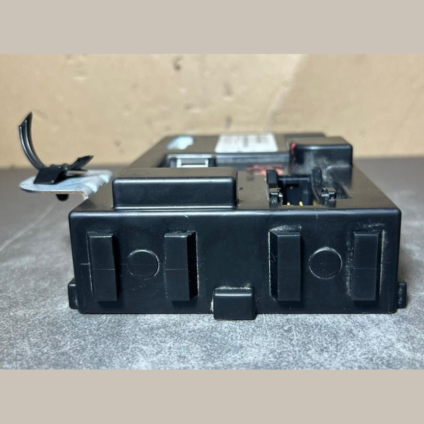 17-19 MERCEDES-BENZ W470 X-CLASS BCM BODY CONTROL MODULE UNIT 284B15XA0A OEM