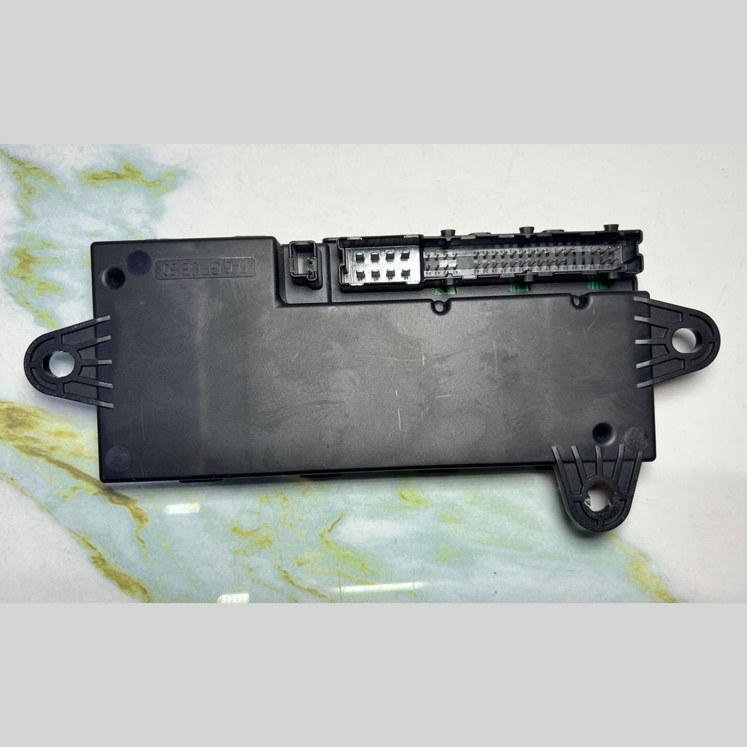 13-16 Mercedes GL450 Air Suspension Control Module A1669003507 GL550 ML350 X166