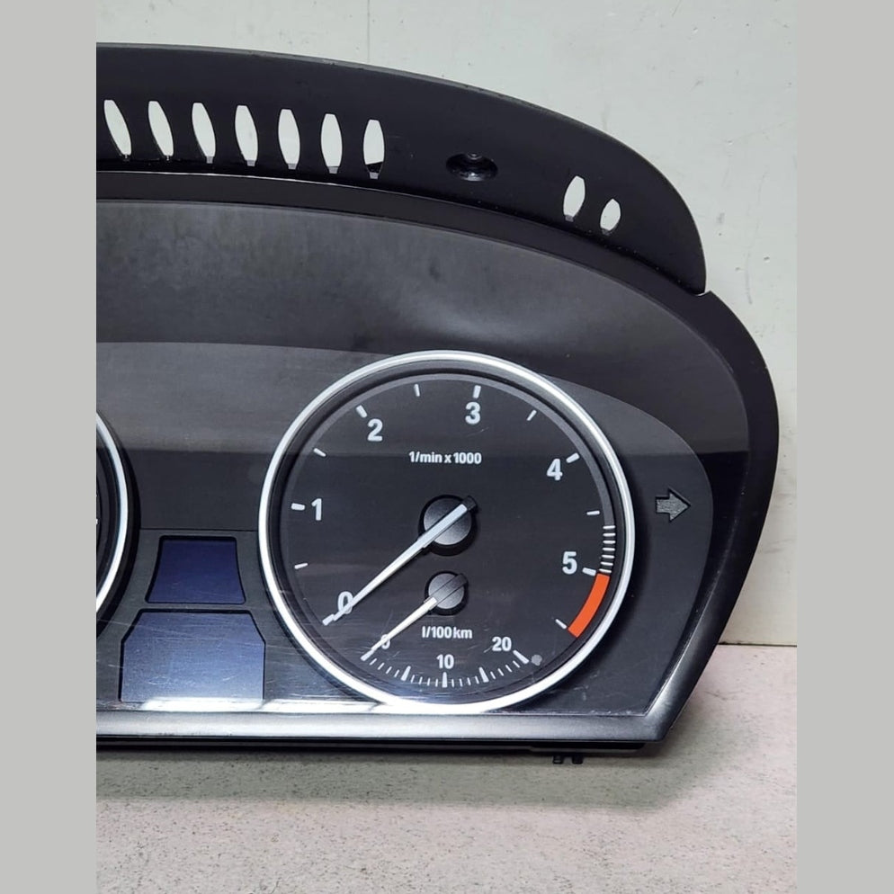 2007-2013 BMW X5 Instrument Cluster Speedometer 9153843 X5 E70