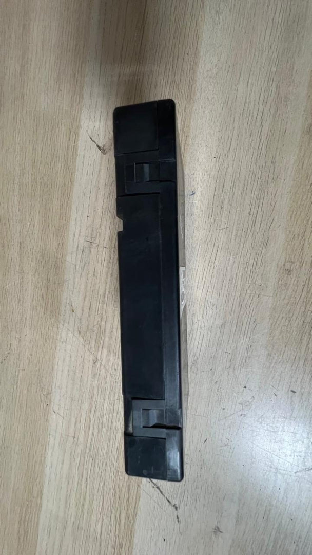 BMW Body Gateway Control Module 9167202 E60 E61 E63 E64 models.