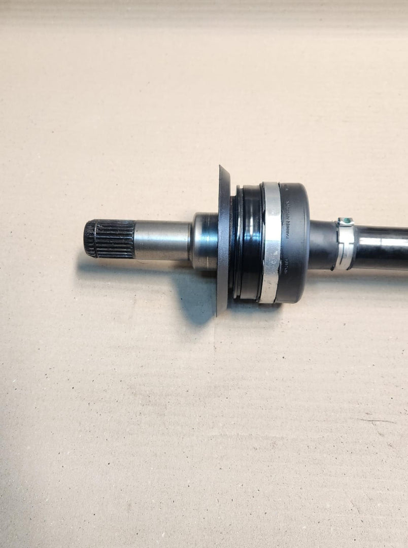 BMW 5 Series G30 G31 G38 Rear Driveshaft Rear Right 8664048 OEM