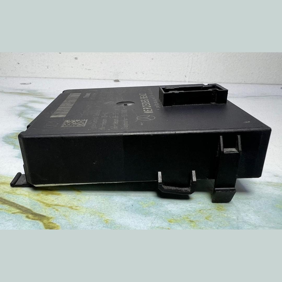 2007-2013 Mercedes-Benz W221 S-Class Gateway Control Module A221 5402762 OEM