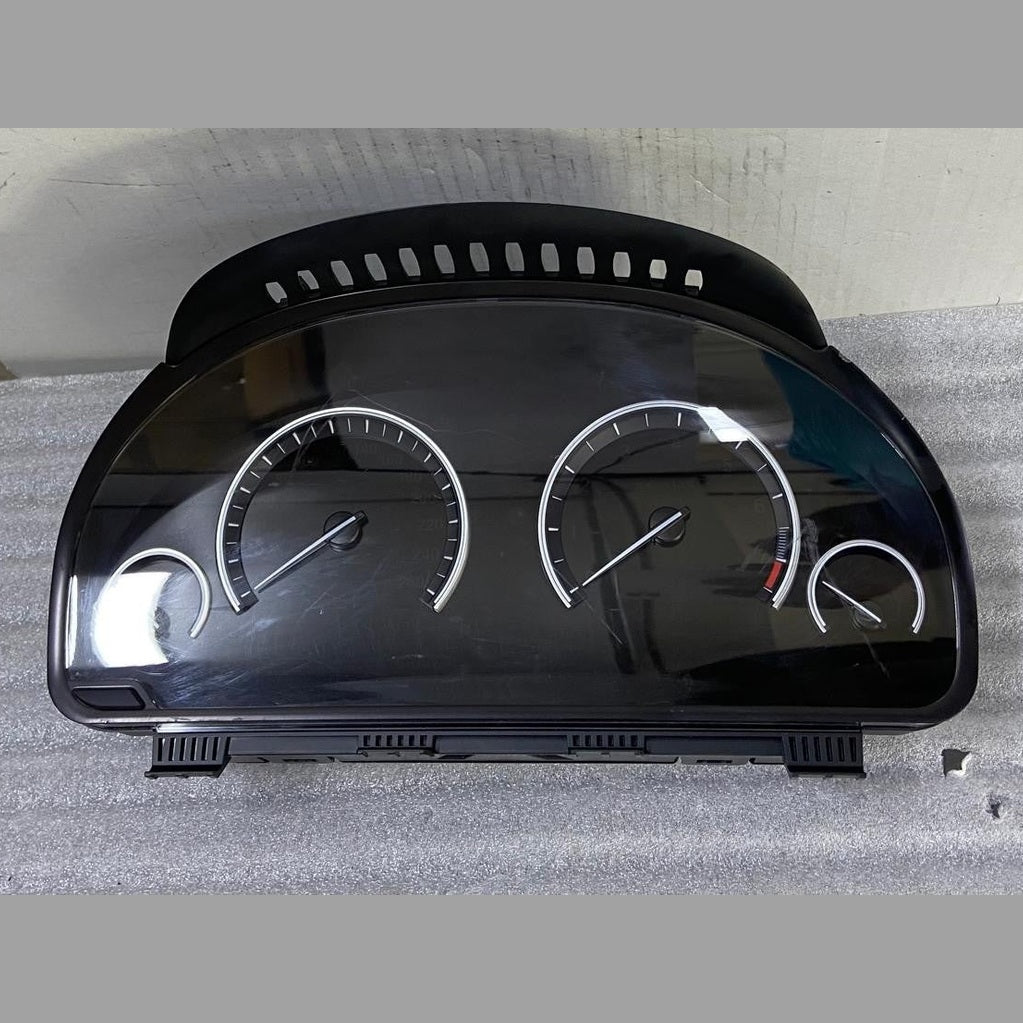 OEM BMW F01 F02 F10 INSTRUMENT CLUSTER SPEEDOMETER GUAGE 6805238