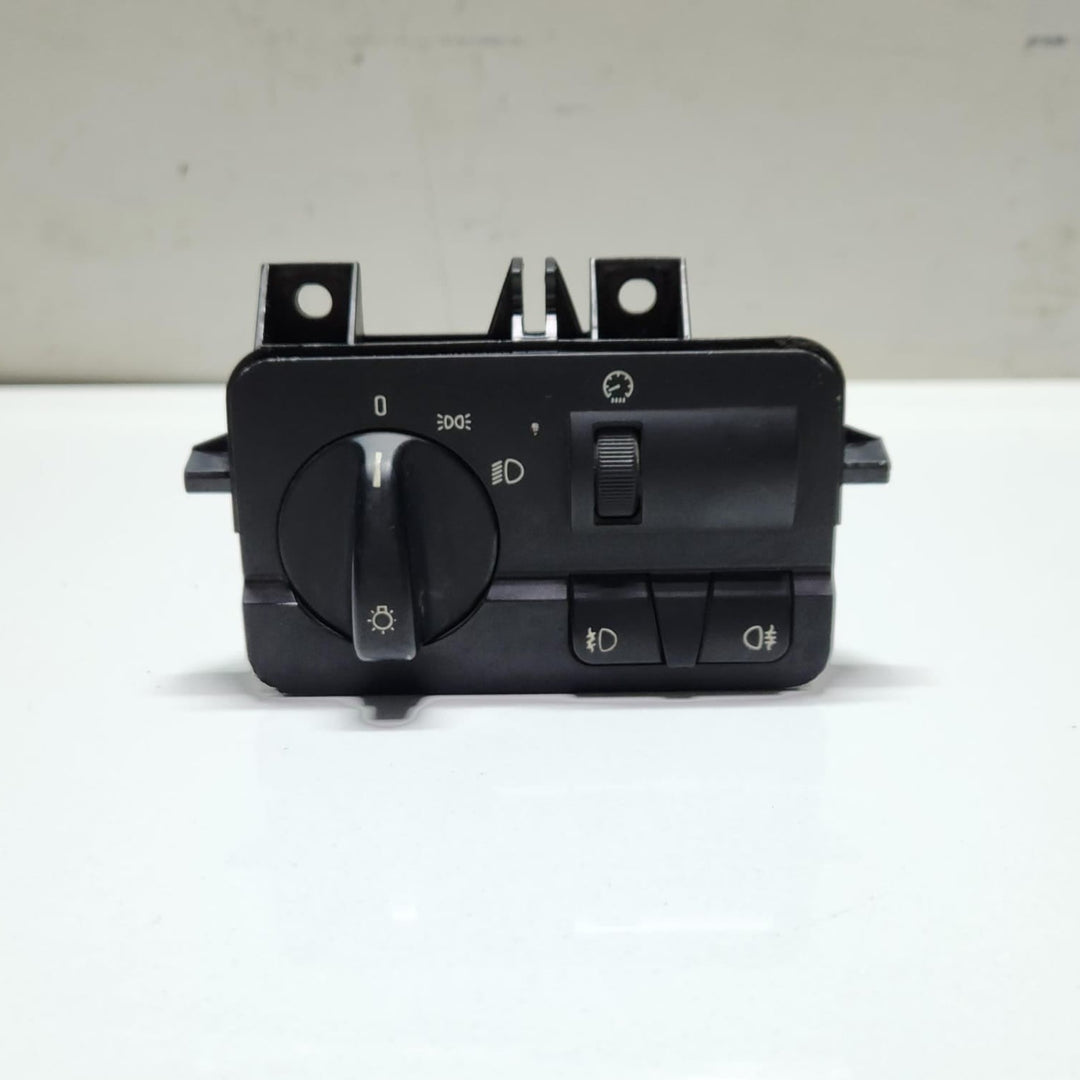 1998-2000 BMW 328i Xenon Light Switch 6936824 ,3 Series E46 LCI OEM