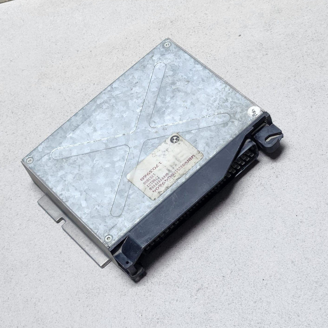 1992-1995 BMW 320i Engine Control Unit 1703808 320i 520i E36