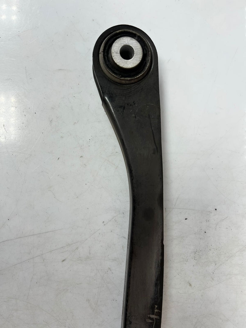 2017-2020 BMW 540i G30 G12 740i G32 G12 Rear Left Lower Control Arm 6861125 OEM