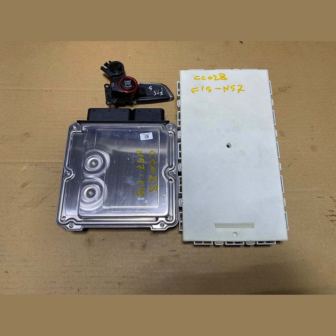 2013-2018 BMW X5 F15 DIESEL 3.0 ECU SET Engine Control Module 8577842