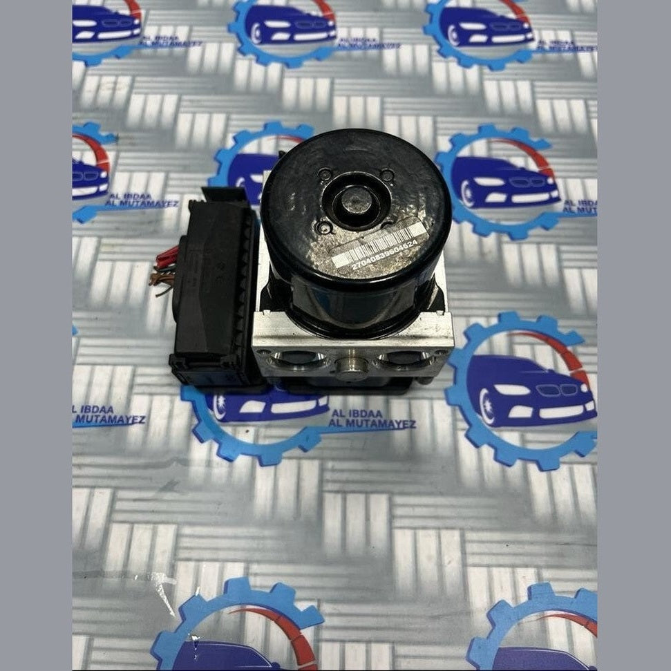 BMW 320I ABS Anti Lock Brake Pump Module 3451-6857323-01 OEM