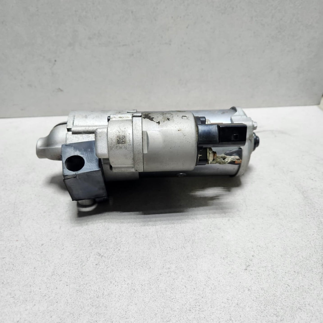 2019-2022 BMW X3 Starter Motor 8671504 3 5 6 7 Series and X3 X4 X5 X6 G model