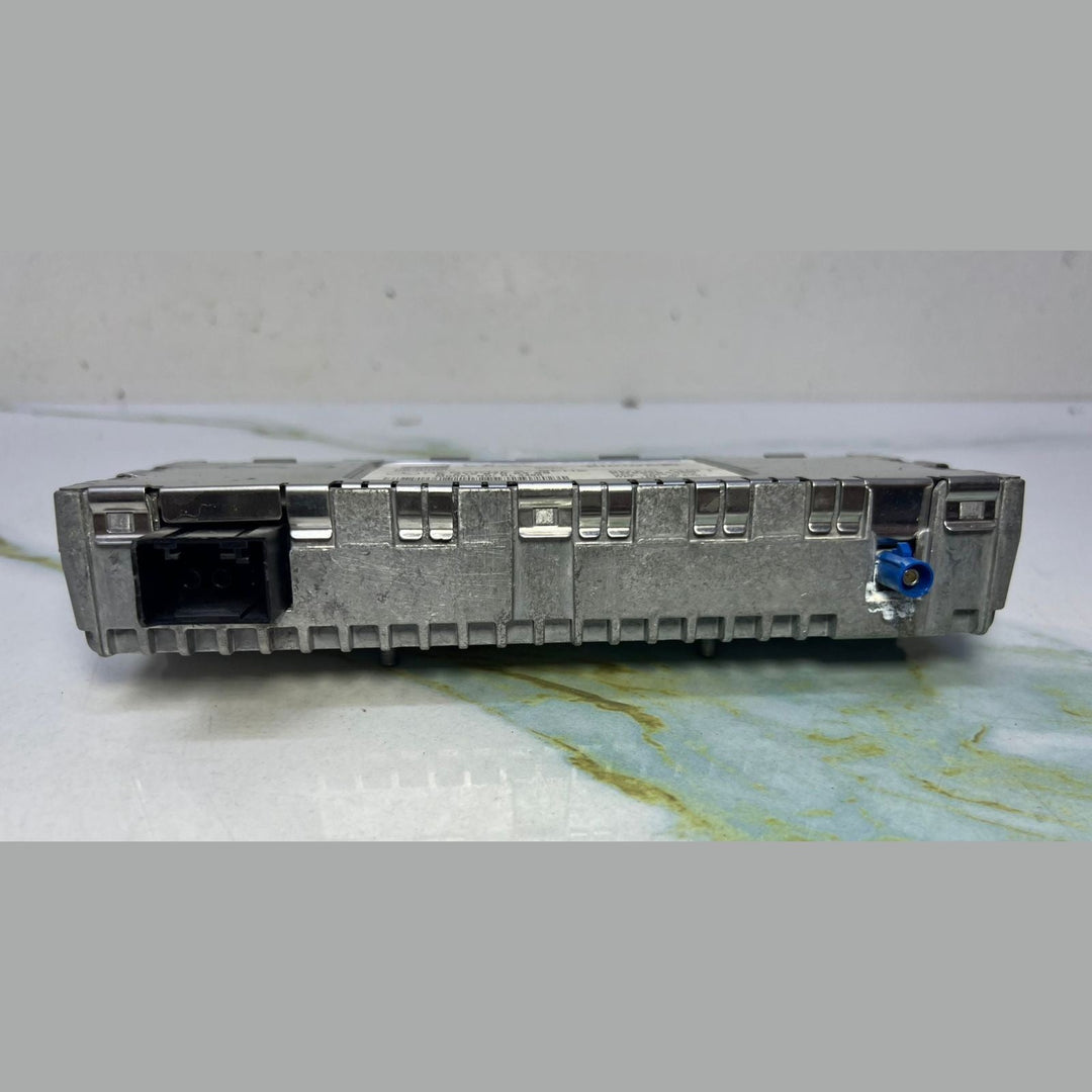 09-2018 Mercedes-Benz C300 Satellite Radio Receiver Control Module A212 8706489