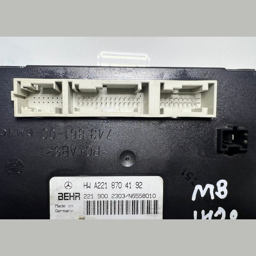 07-14 Mercedes W221 S550 CL550 AC A/C Heater Control Module A221 8704192 OEM
