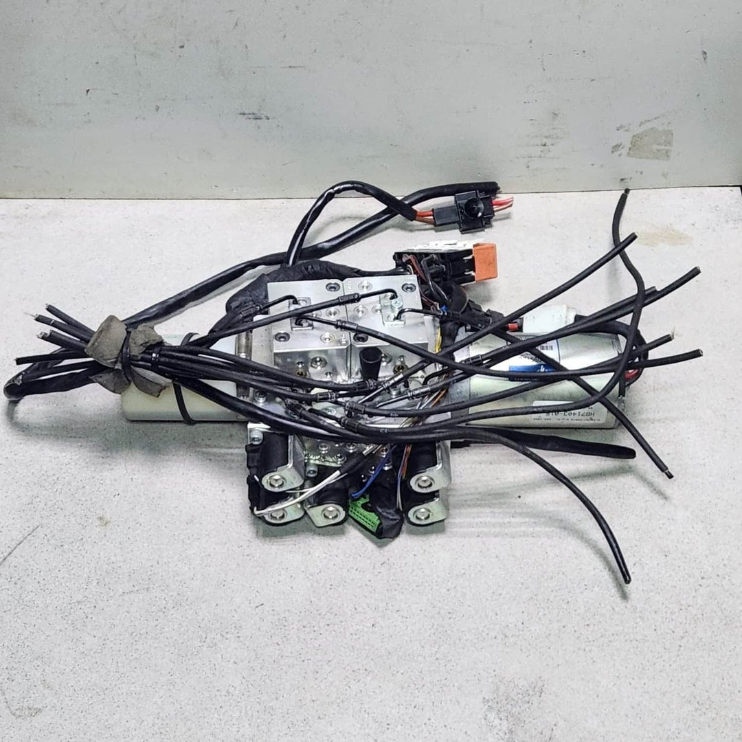 7344440 BMW 428i Convertible Top Roof Hydraulic Pump Motor 2014-2016 OEM