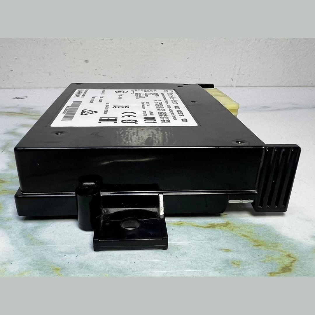 Mercedes Emergency Call Control Unit A2229005019 W213 E53 AMG, W222, W217