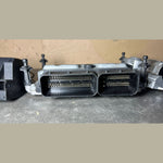 Bild in die Galerieansicht laden, Mercedes W211 ECU Engine Control Module Ignition Key Switch Set A272 1533279 OEM