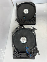 Bild in die Galerieansicht laden, BMW 2016 BMW 1 SERIES 116D F20 2X  F21 F22 Subwoofer Speaker Set 9210148,9210147