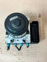 Bild in die Galerieansicht laden, 2017 BMW X3 F25 X4 F26 ABS DSC Pump Control Module 6881322 OEM