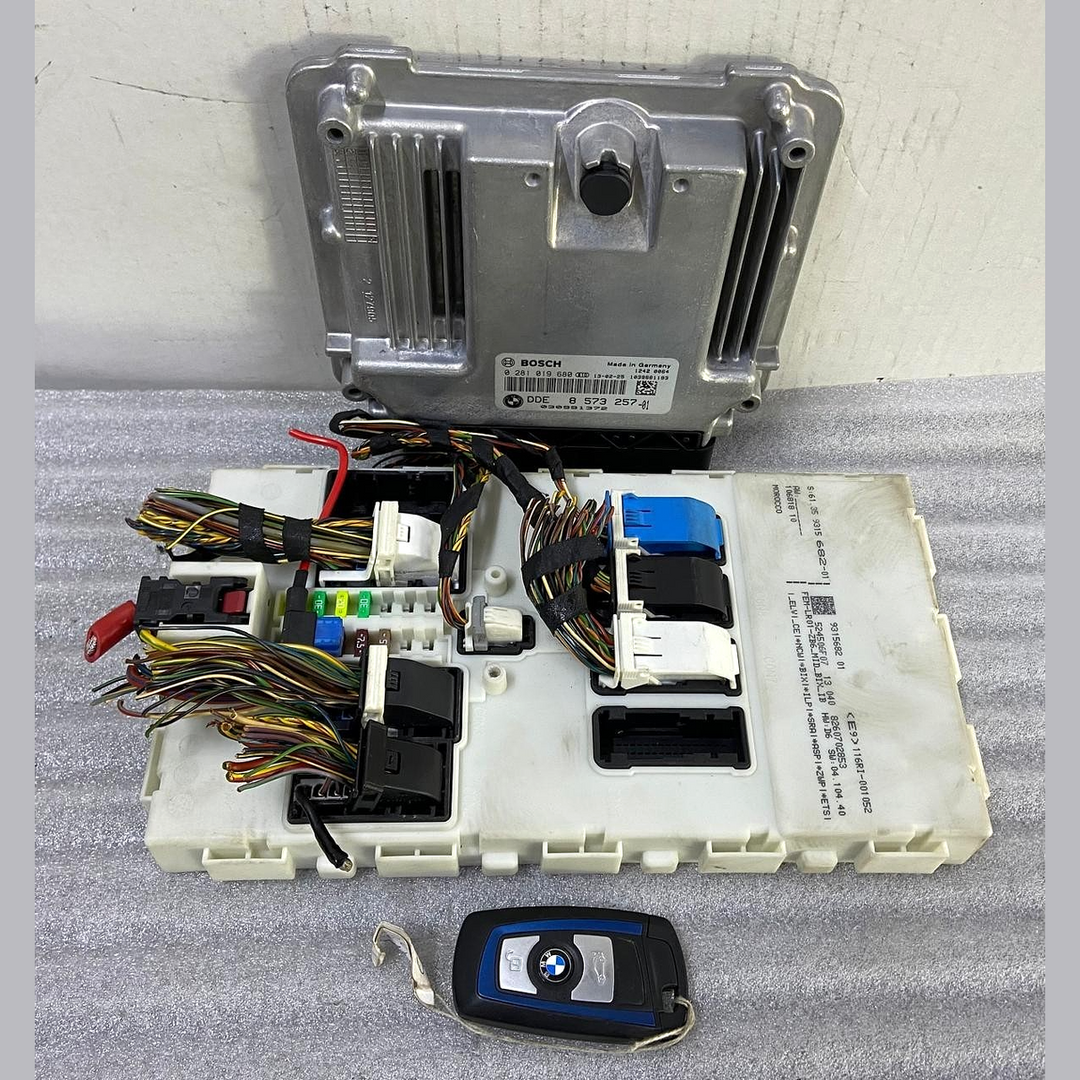 OEM BMW F10 F11 520d F30 DIESEL N47N ENGINE CONTROL UNIT ECU SET DDE 8573257