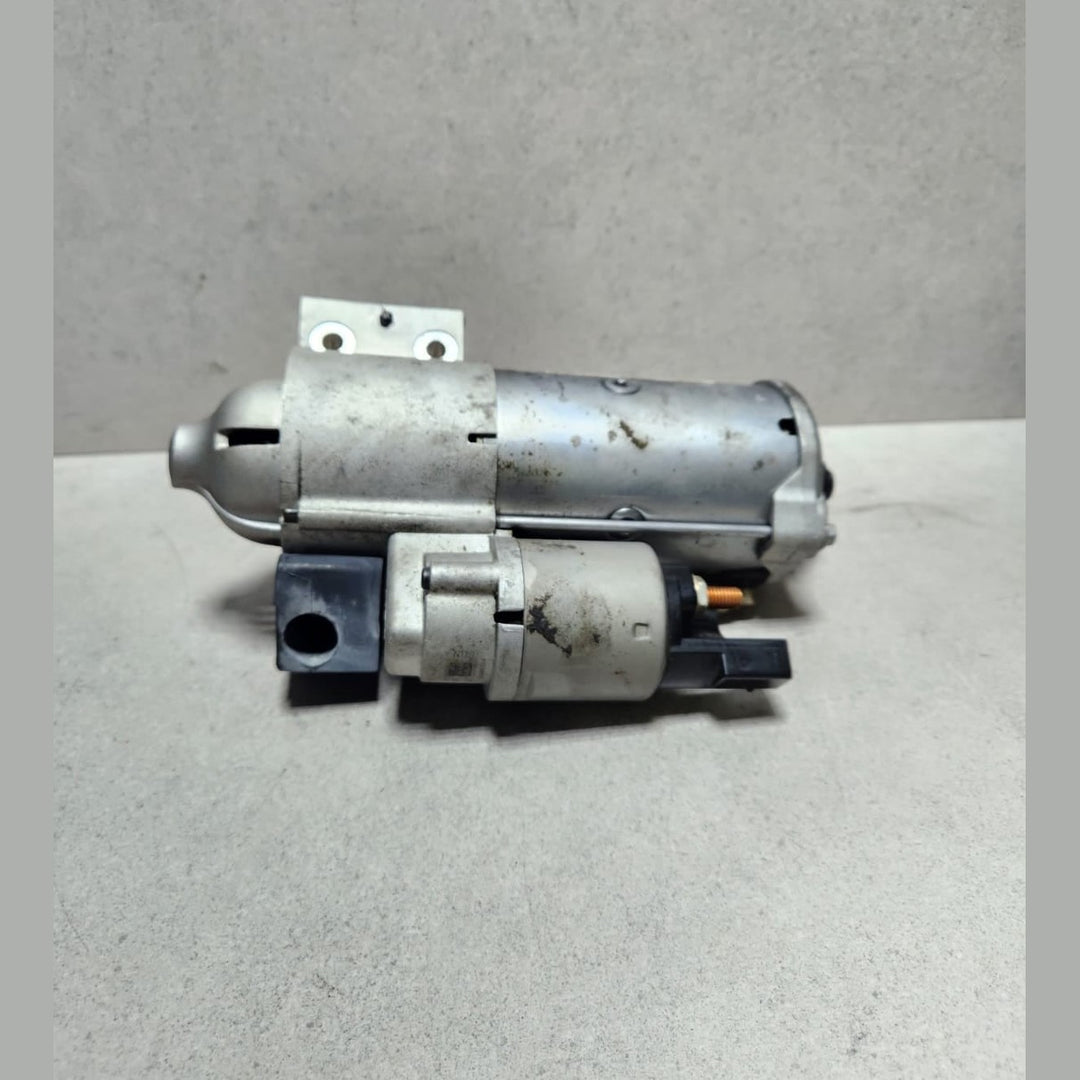 2019-2022 BMW X3 Starter Motor 8671504 3 5 6 7 Series and X3 X4 X5 X6 G model